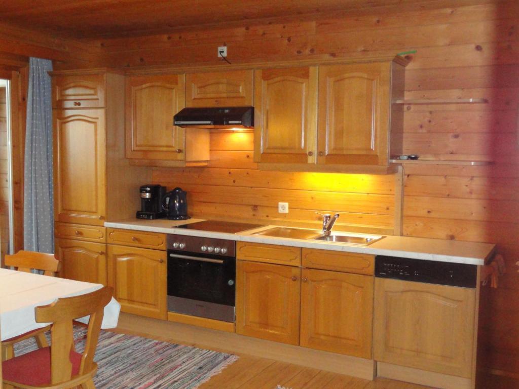 Baby- Und Kinderhof Aicherbauer Seeham Room photo